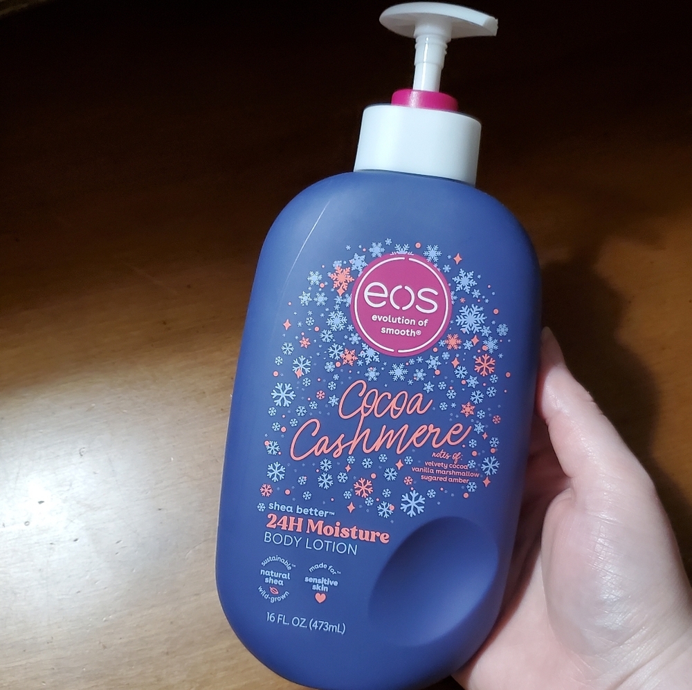 EOS Cocoa Cashmere Lotion